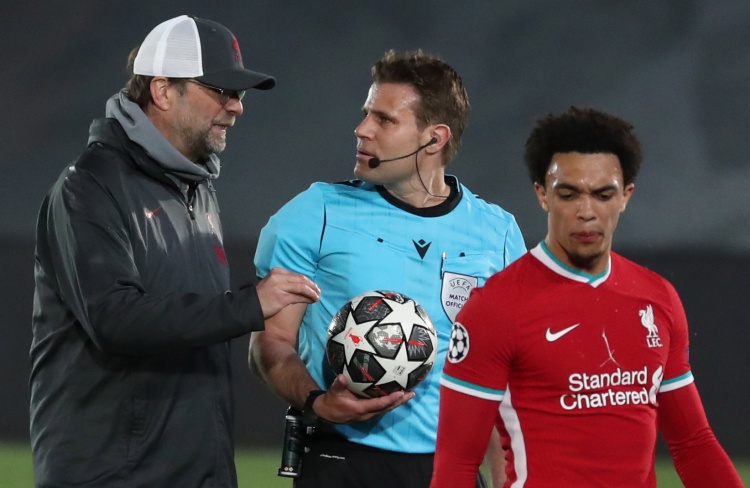 仅一夜！快船交易曝光，祖巴茨离队，换回场均20+神射！